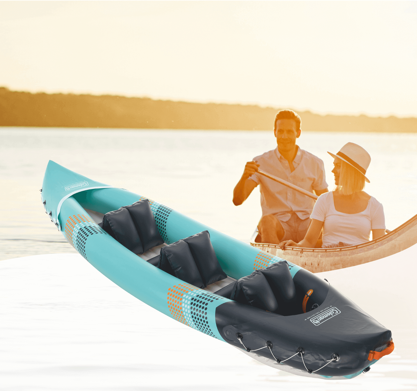 Bild mit einem Mann und einer Frau, die auf einem See in der Sonne Kanufahren. Im Vordergrund eine Abbildung des Nebengewinns (aufblasbares Kanu).